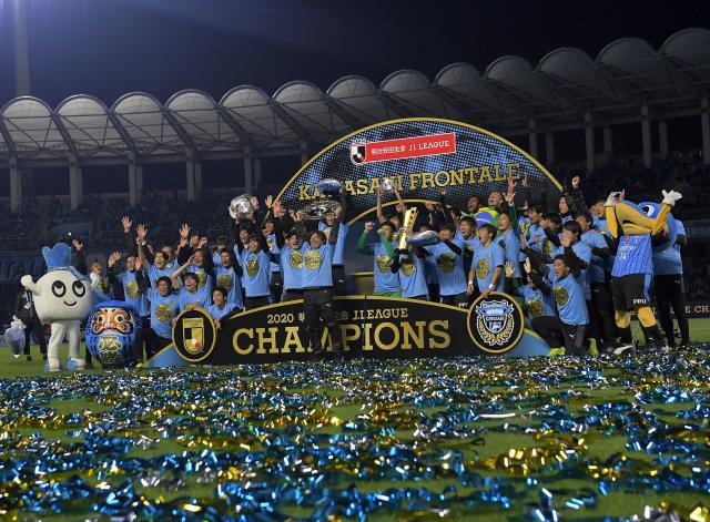 开云娱乐-恒大劲敌剑指联赛亚冠双冠王：努力让对手碰不到球